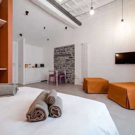 Food's Square - By House Of Travelers - *